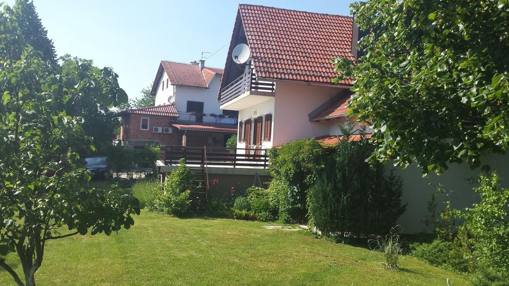 House Tudic Apartment Dreznik Grad Room photo